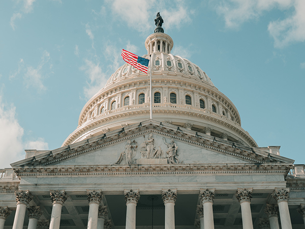 Photo of the U.S. Capitol by Marcos Bais from Pexels